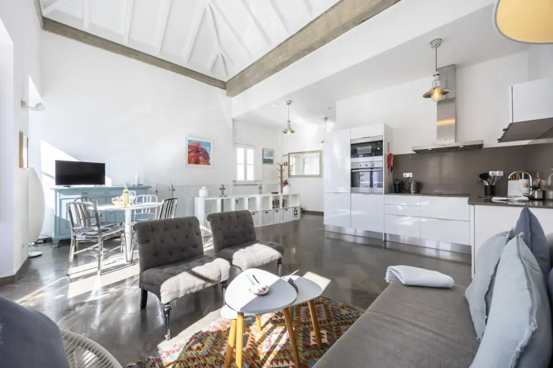 Marcelino Apartment