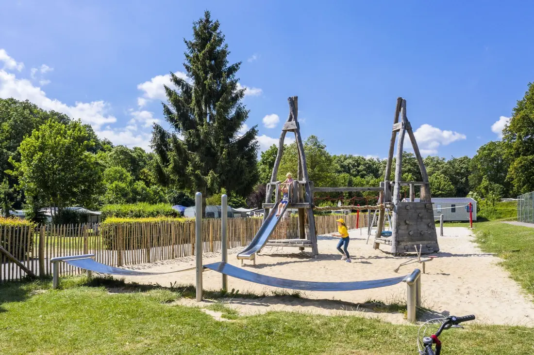 Camping Sandaya Parc La Clusure4 étoiles★★★★