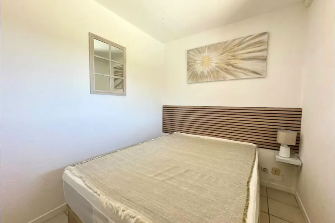 Logement Lumineux Avec Terrasse Et Vue Mer