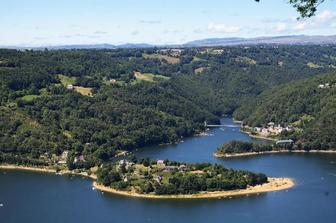 Camping Sunêlia La Source - Occitanie - Aveyron 4 étoiles★★★★