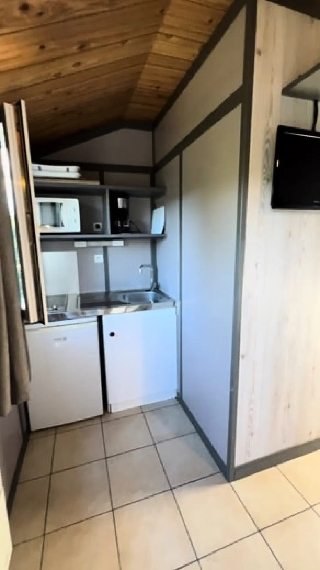 Camping Sunêlia La Source - Occitanie - Aveyron 4 étoiles★★★★