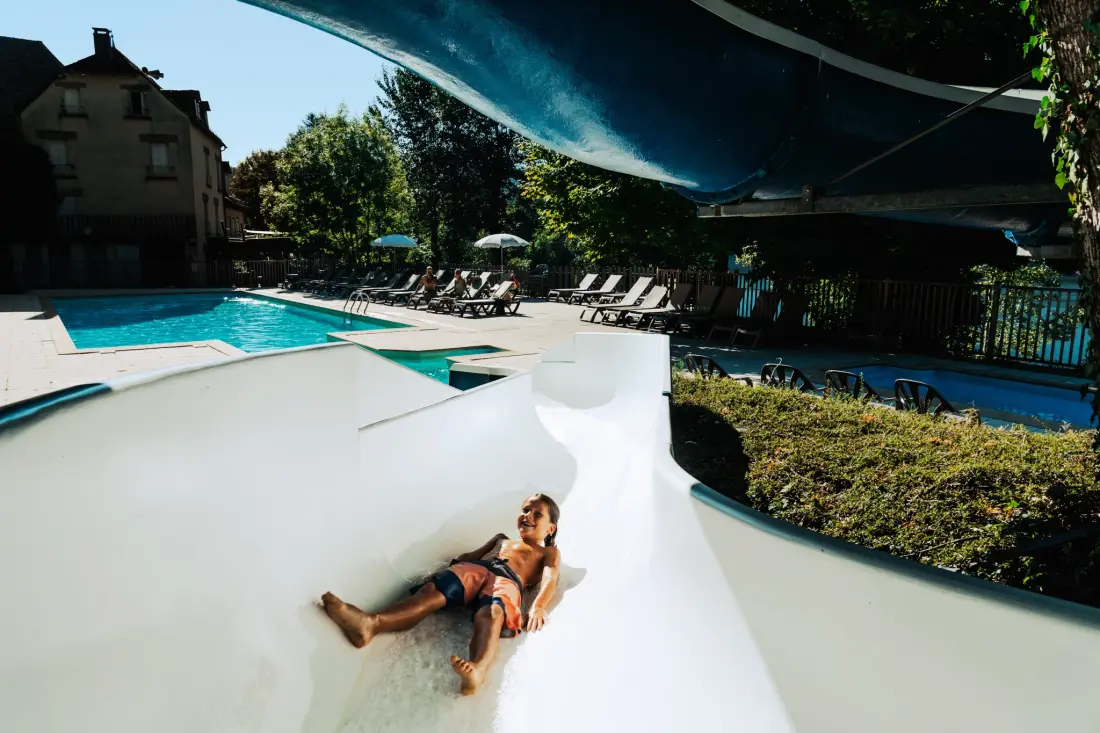 Camping Sunêlia La Source - Occitanie - Aveyron 4 étoiles★★★★