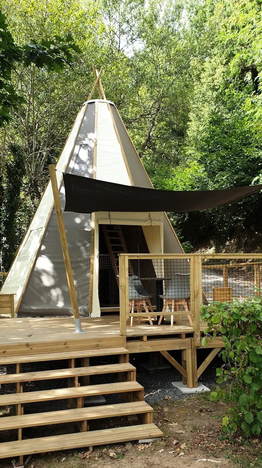 Camping Sunêlia La Source - Occitanie - Aveyron 4 étoiles★★★★