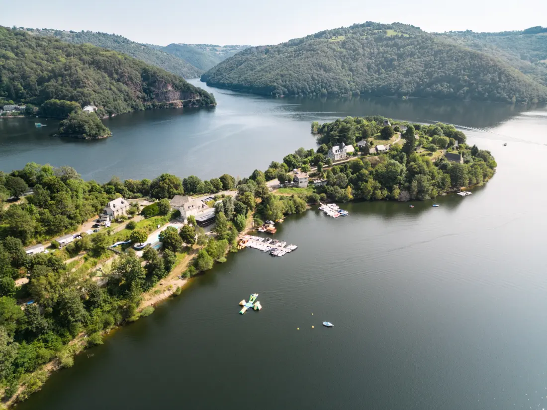 Camping Sunêlia La Source - Occitanie - Aveyron 4 étoiles★★★★