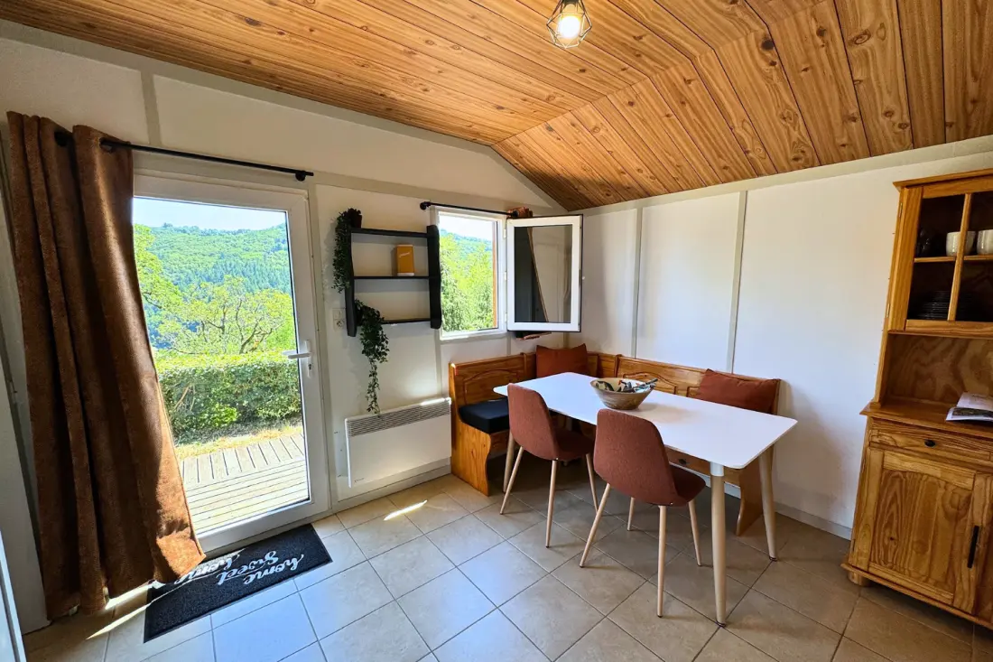 Camping Sunêlia La Source - Occitanie - Aveyron 4 étoiles★★★★