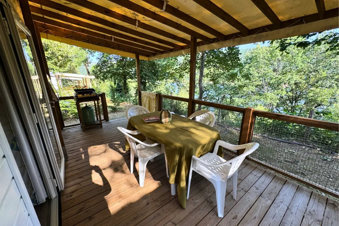 Camping Sunêlia La Source - Occitanie - Aveyron 4 étoiles★★★★