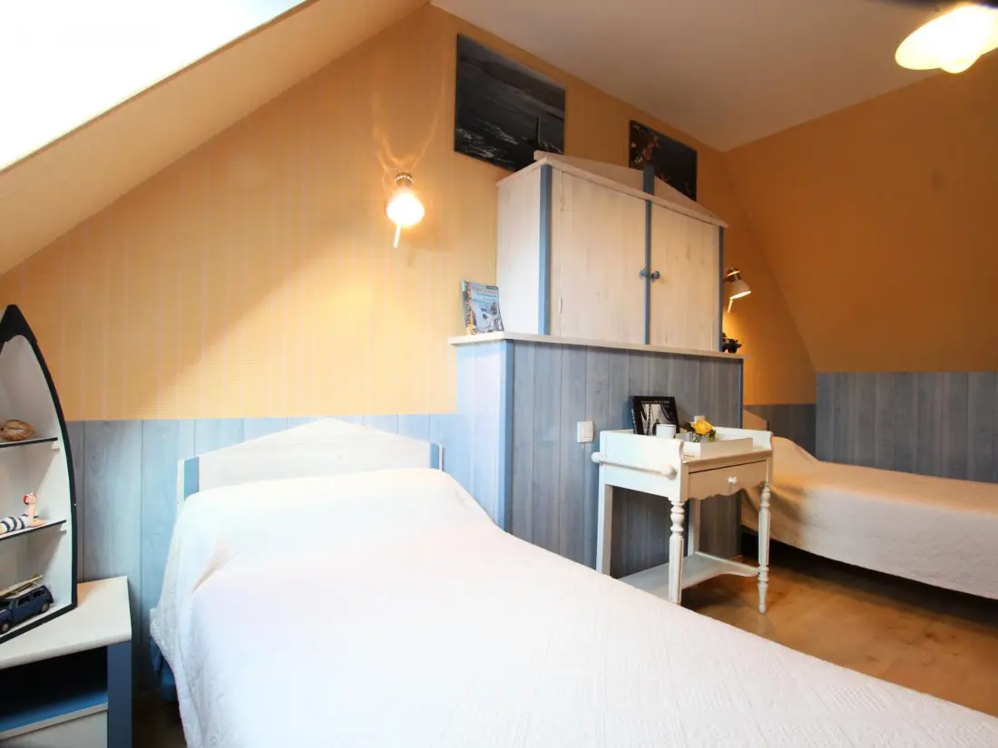 Maison de Vacances THEVILLE 2