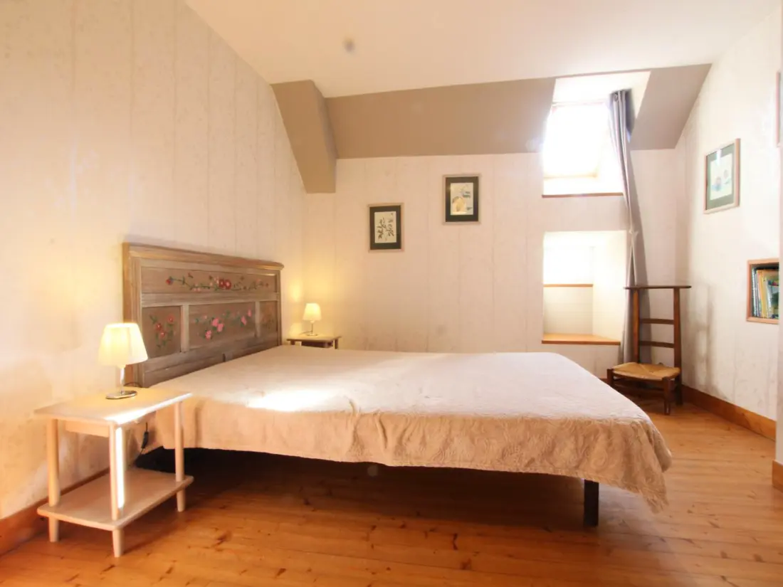 Maison de Vacances THEVILLE 3