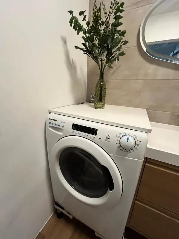 Unlock - Appartement Rénové Avec Ascenseur Et Balcon, Parking Gratuit