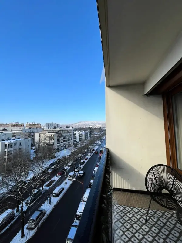 Unlock - Appartement Rénové Avec Ascenseur Et Balcon, Parking Gratuit