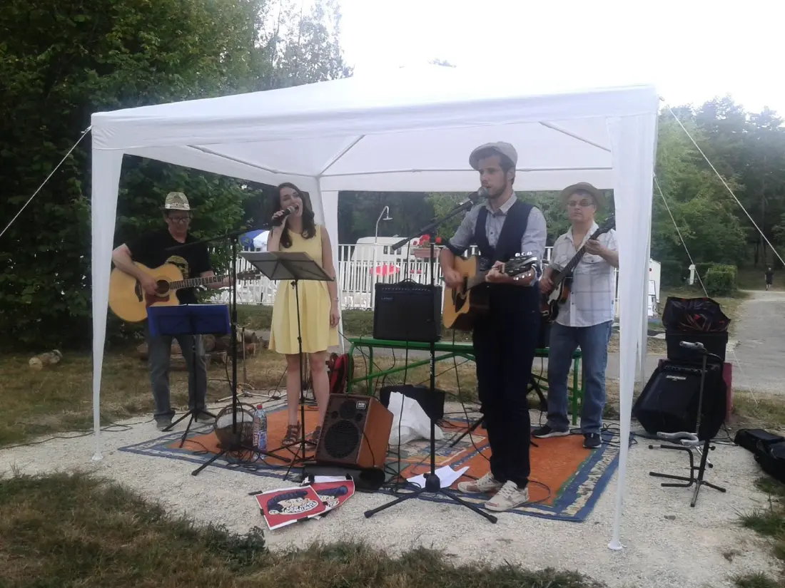 Camping Le Repaire 3 étoiles★★★