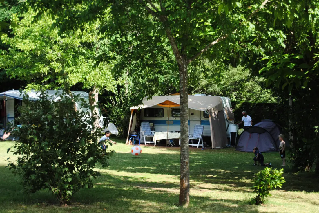 Camping maeva Escapades La Castillonderie 4 étoiles★★★★