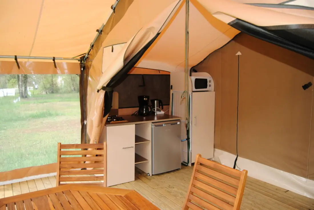 Camping maeva Escapades La Castillonderie 4 étoiles★★★★