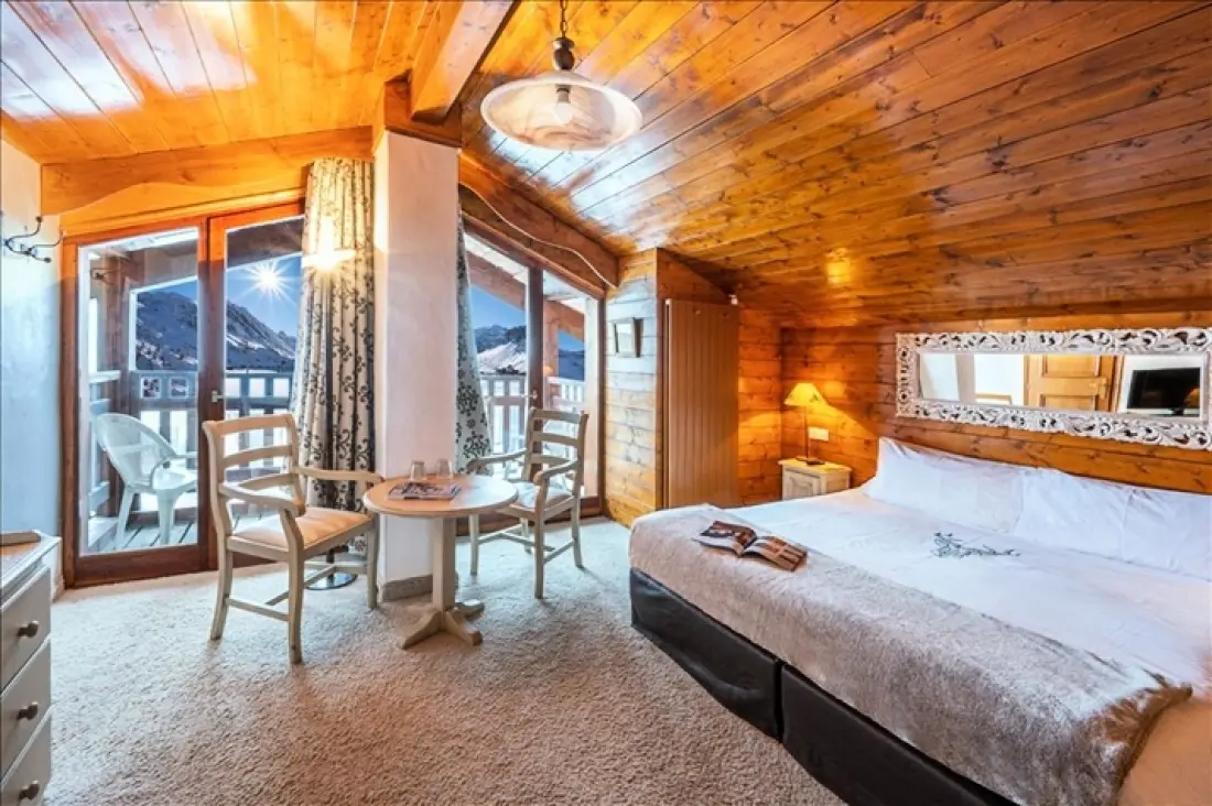 Hôtel Les Campanules 4 étoiles★★★★