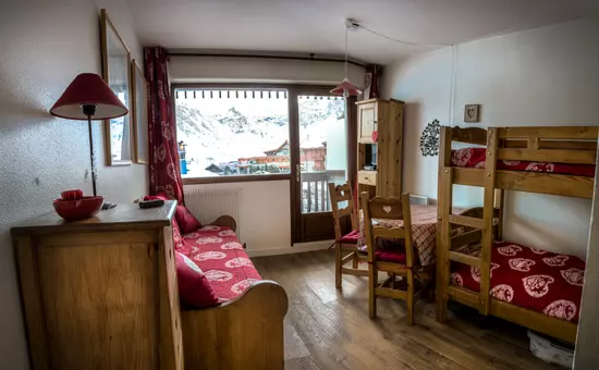 studio 4 pers. dans Résidence Chalet de la Tour, skis aux pieds