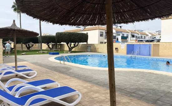 Appartement Avec Solarium équipé, Barbecue Et Piscine
