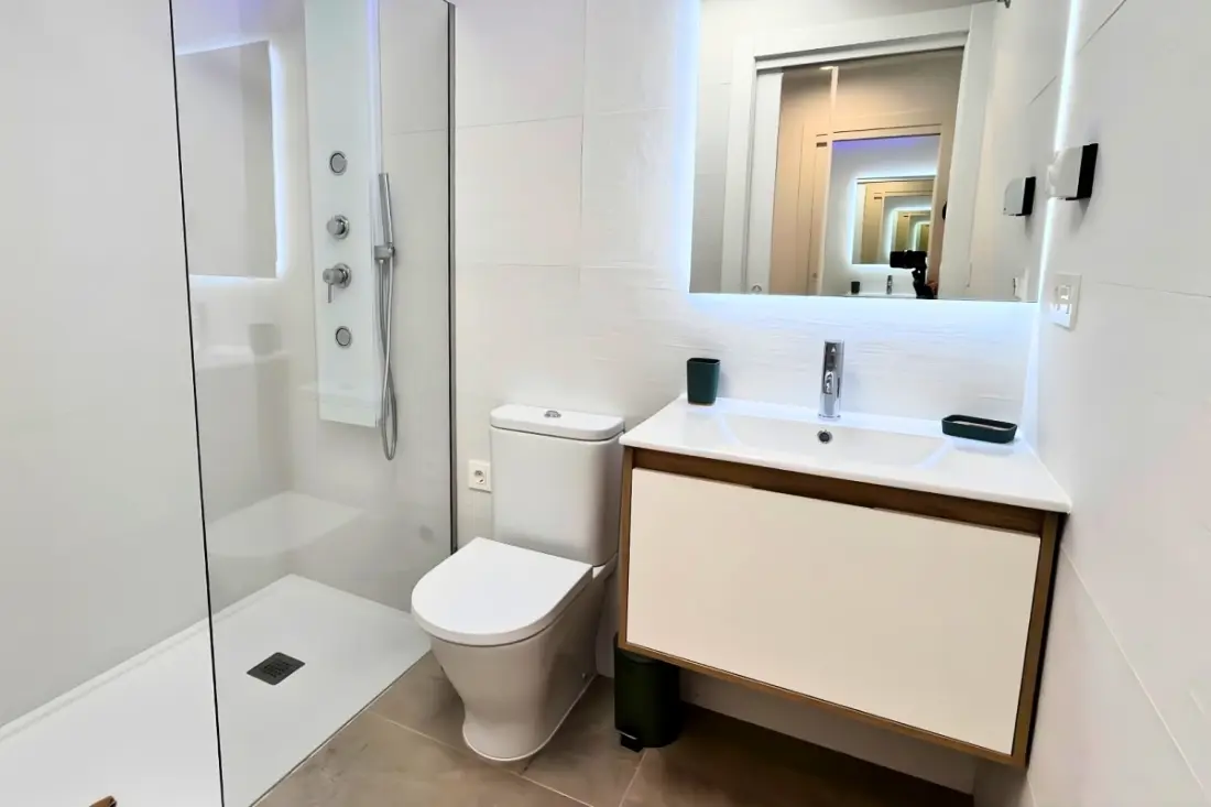 Appartement Moderne Avec Piscine Et Terrasses