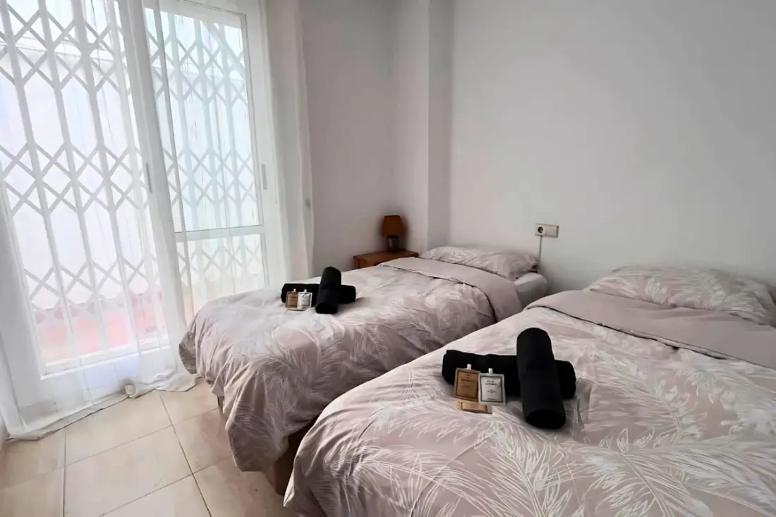Charmant Appartement Avec Piscine à 500 M De La Playa Del Cura !