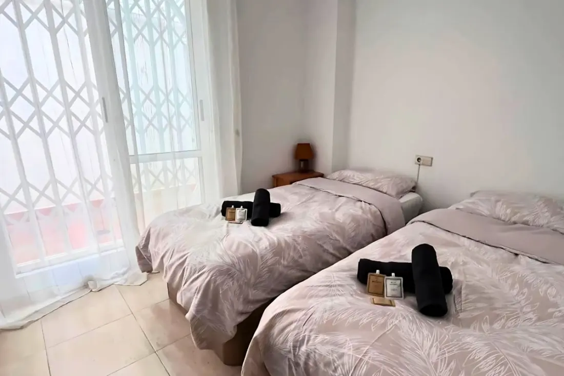 Charmant Appartement Avec Piscine à 500 M De La Playa Del Cura !