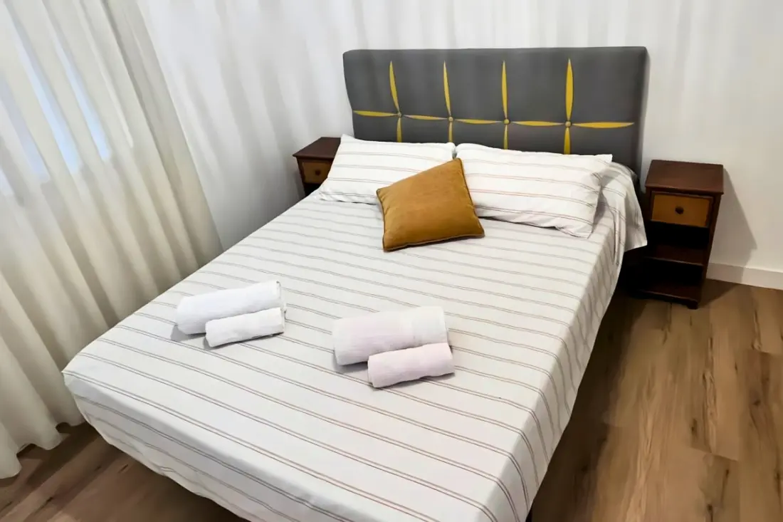 Spacieux 3 Chambres Rénové à 500 M Des Plages