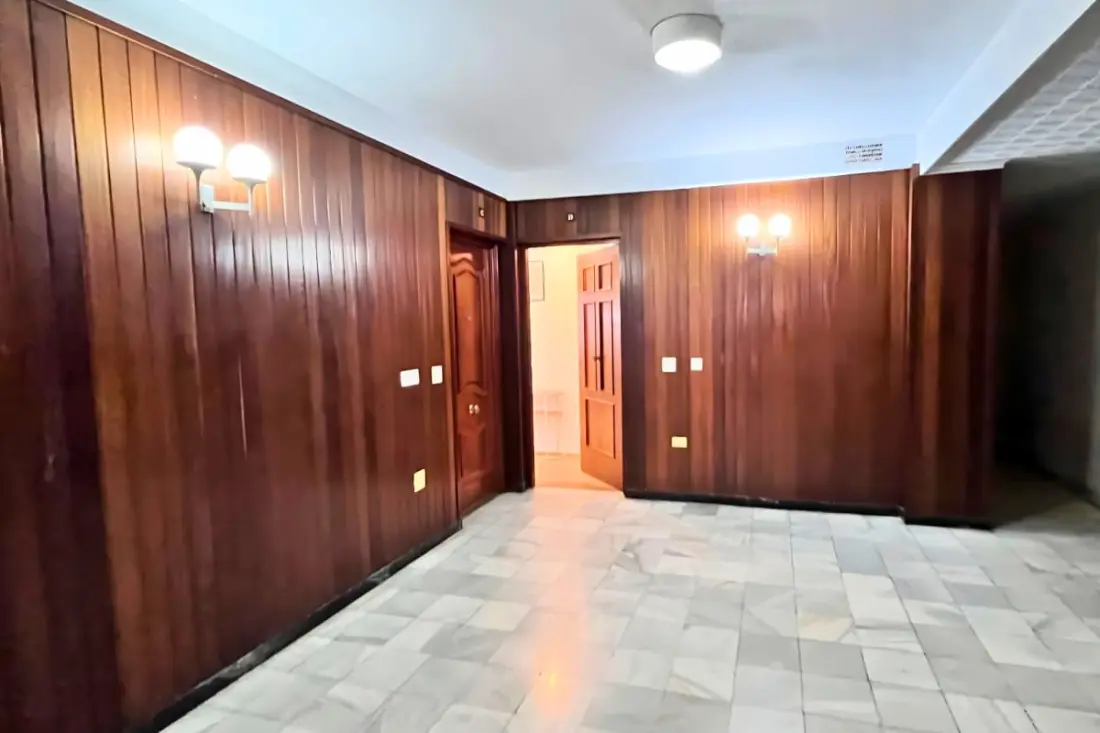 Spacieux 3 Chambres Rénové à 500 M Des Plages