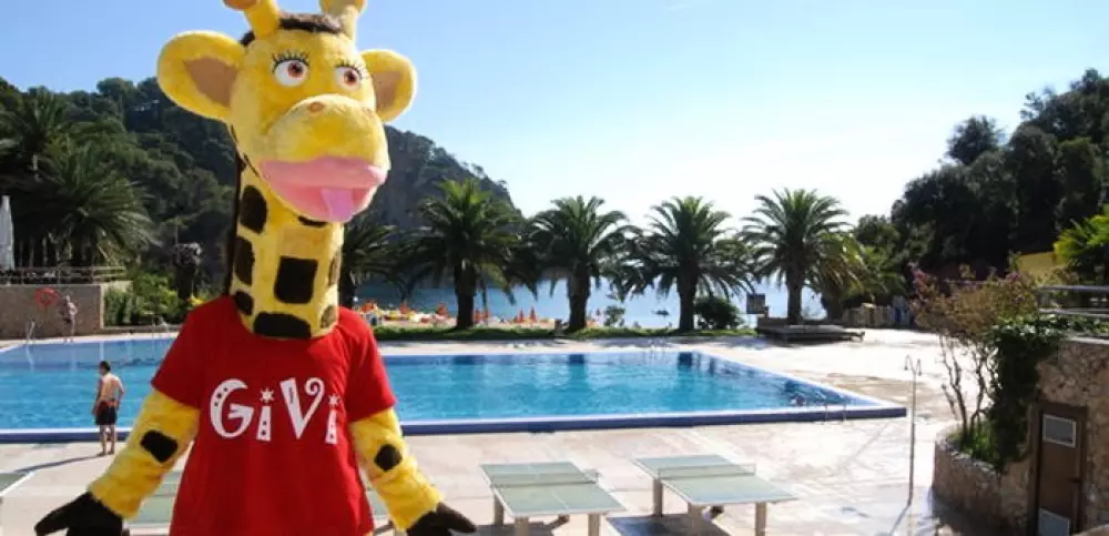 Giverola resort3 étoiles★★★