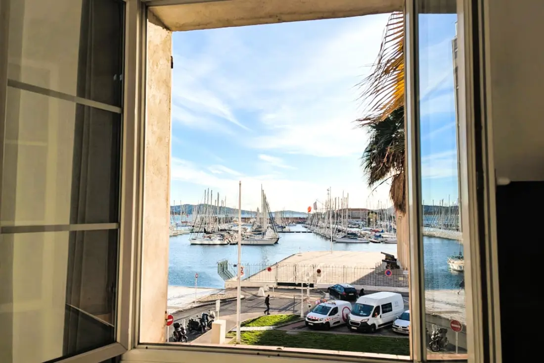 Toulon Vue Mer - Près Du Port