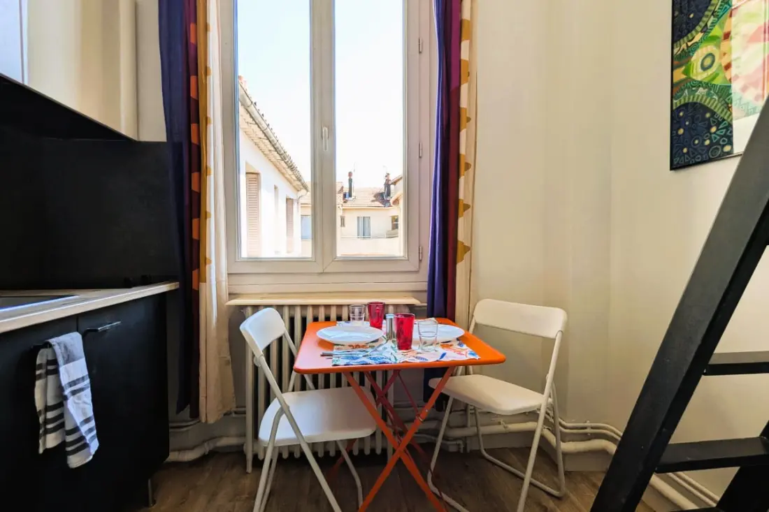Studio Lumineux - 300 Mètres Du Port De Toulon