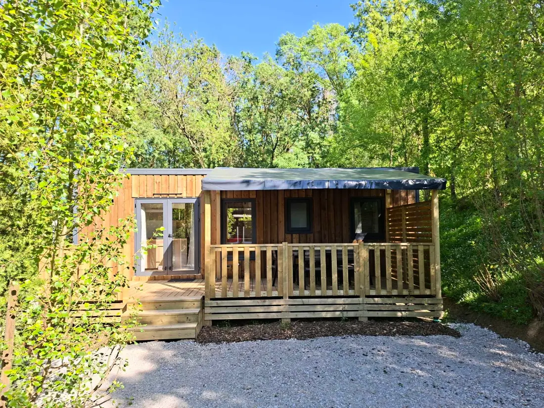 Flower Camping Du Lac De Thésauque 3 étoiles★★★