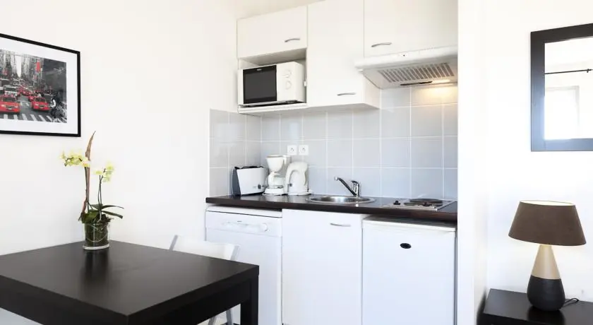 Néméa Appart'Hôtel Toulouse Saint Martin3 étoiles★★★