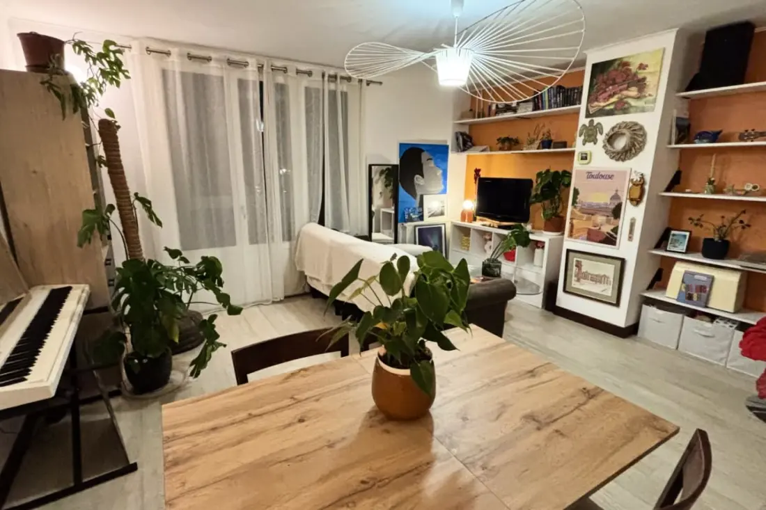 Appartement Lumineux Avec Balcon Et Parking