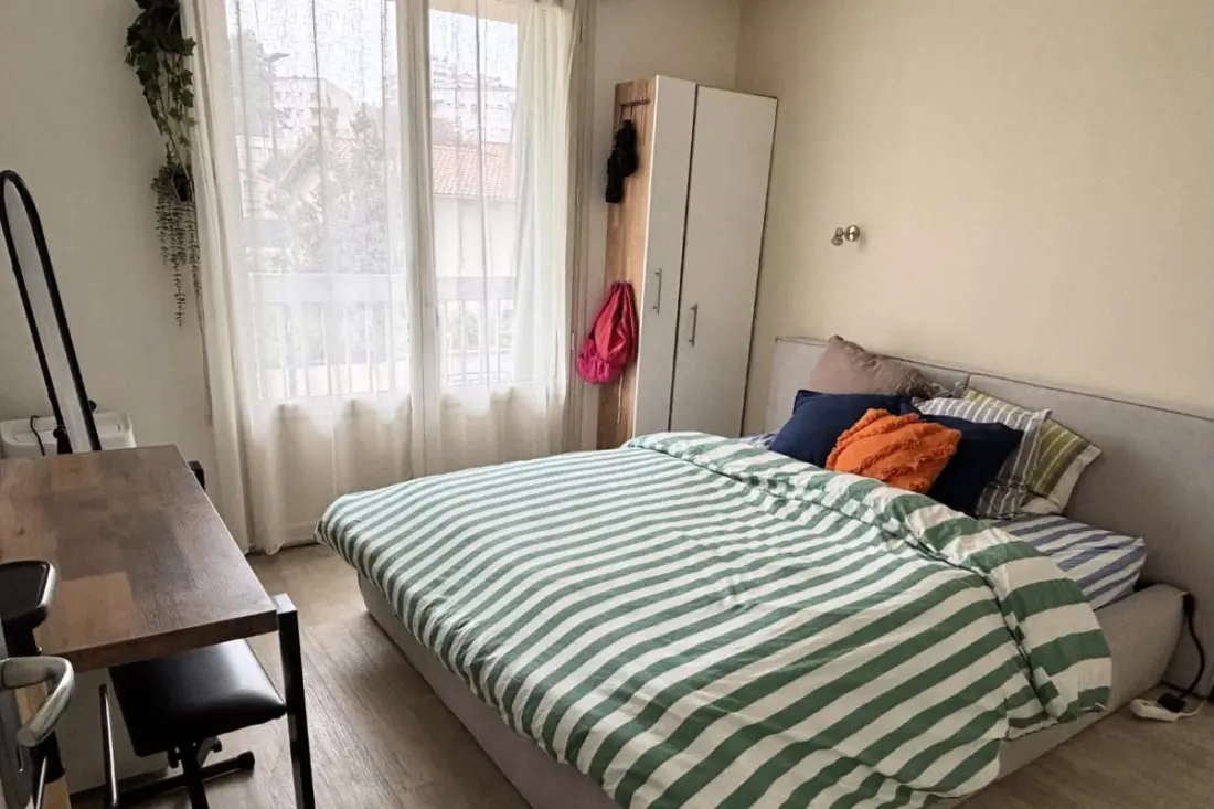 Appartement Lumineux Avec Balcon Et Parking