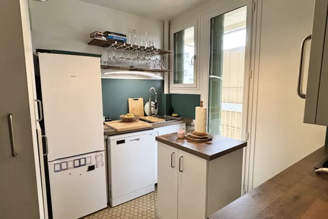 Appartement Lumineux Avec Balcon Et Parking