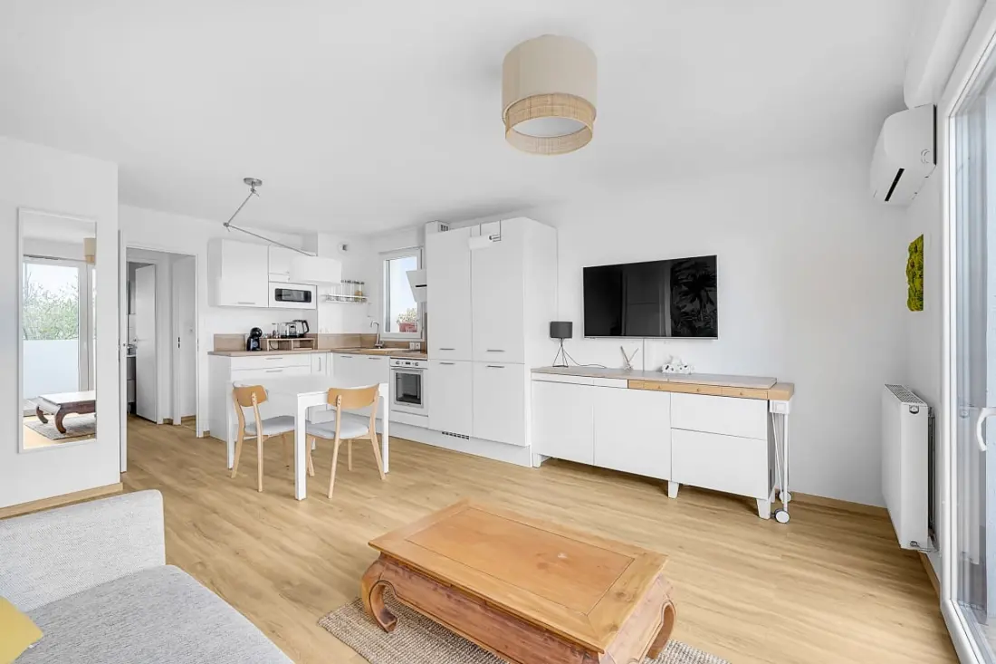 T2 : Lumineux, Paisible Et Confortable
