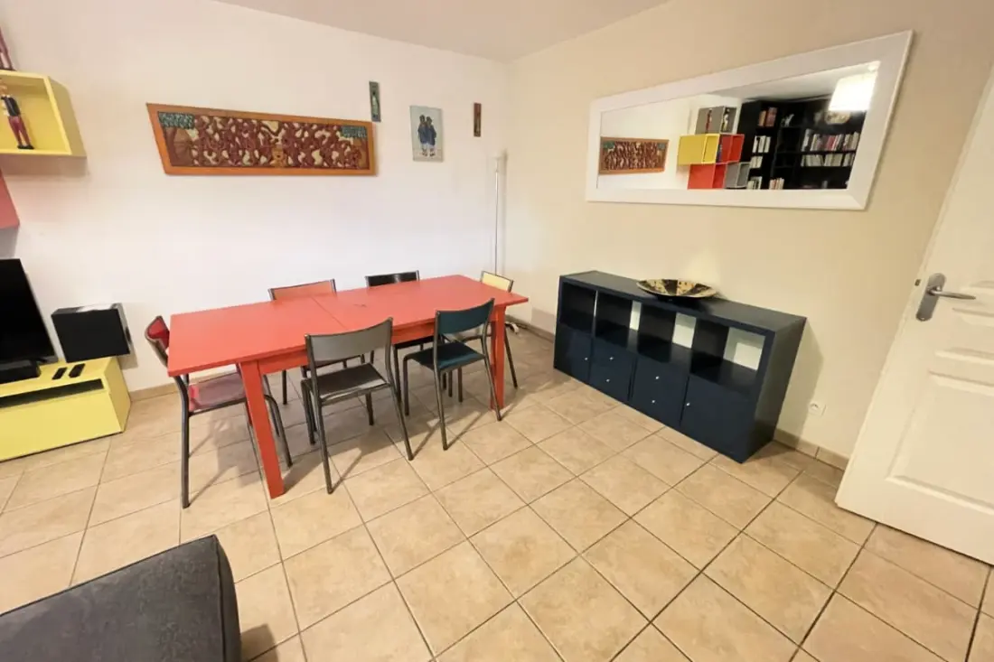 Spacieux Appartement à Deux Pas Des Attractions
