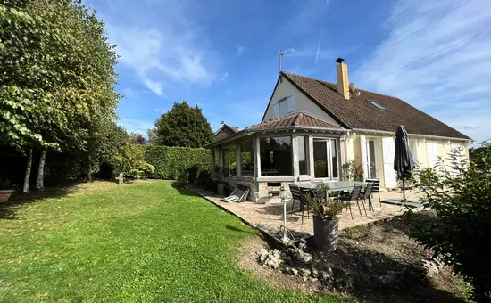 Magnifique Maison
<br />
<br />
<br />
<br />
<br />
<br />
<br />