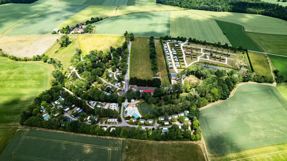 Camping Country Park - Touquin 4 étoiles★★★★