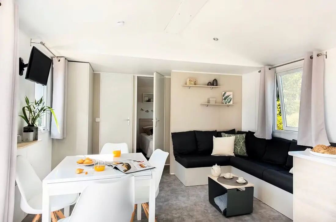 Camping Country Park - Touquin 4 étoiles★★★★