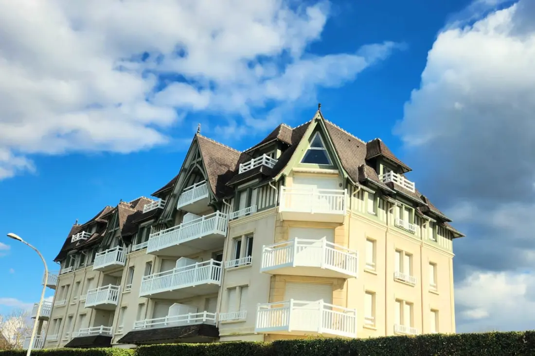 Joli T2 Avec Jardin Et Terrasse à Tourgéville