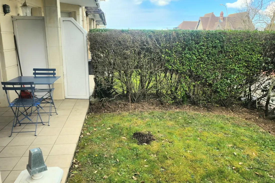 Joli T2 Avec Jardin Et Terrasse à Tourgéville