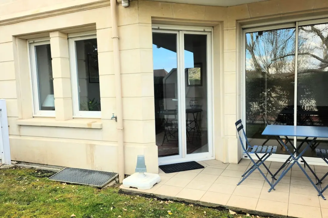 Joli T2 Avec Jardin Et Terrasse à Tourgéville
