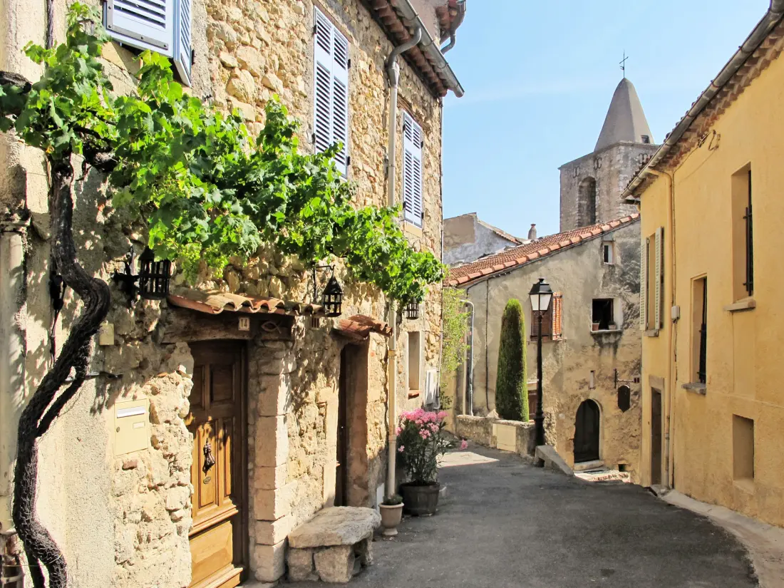 Maison de Vacances Tourrettes