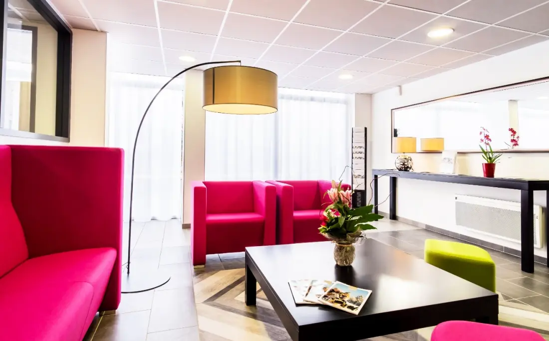 Néméa Appart'hôtel Résidence Le Quai Victor à Tours3 étoiles★★★