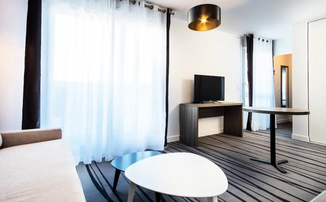 Néméa Appart'hôtel Résidence Le Quai Victor à Tours3 étoiles★★★