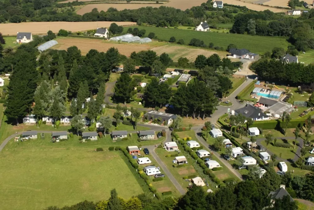 Camping Paradis Les Capucines4 étoiles★★★★