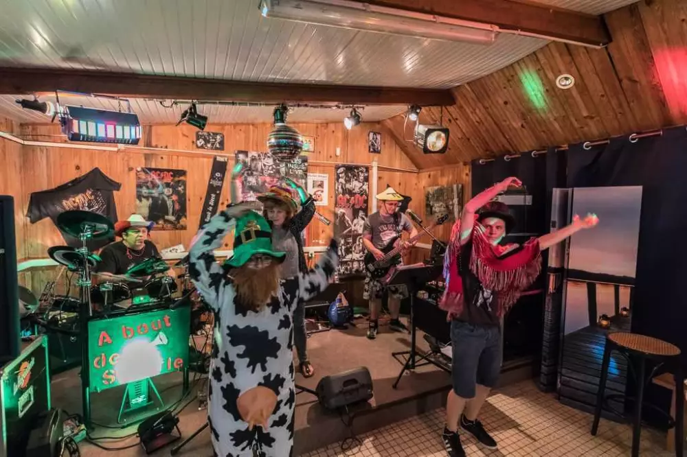 Camping Paradis Les Capucines4 étoiles★★★★