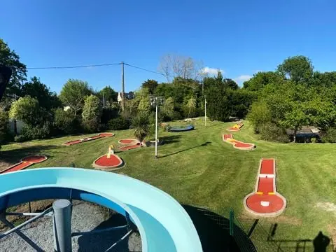 Camping Paradis Les Capucines 4 étoiles★★★★