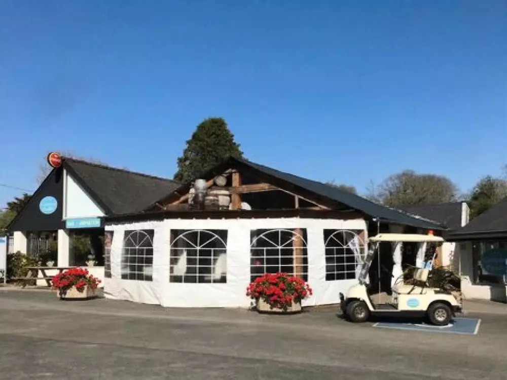 Camping Paradis Les Capucines 4 étoiles★★★★