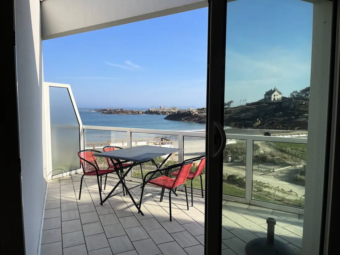 Location de Vacances TREGASTEL 173