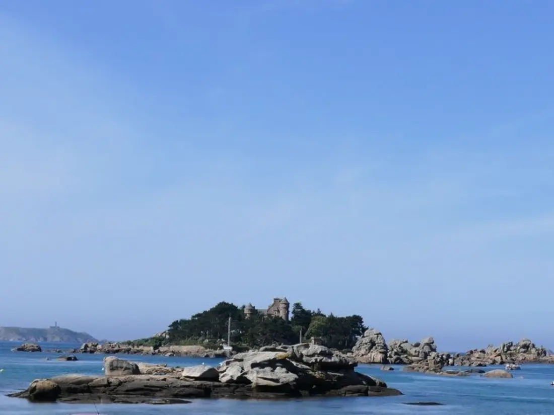 Location de Vacances TREGASTEL 20